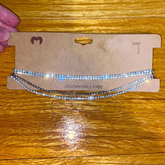 Bedazzled Choker Necklace - Picture 1 of 2